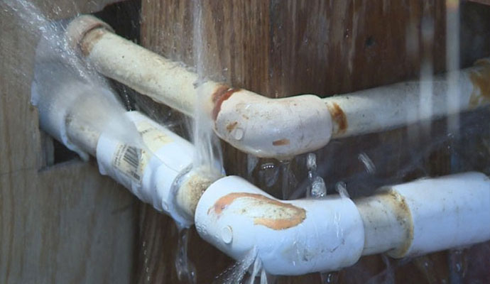 Water Pipe Leak Cleanup in Cincinnati, Columbus, Ohio & Sarasota, Florida